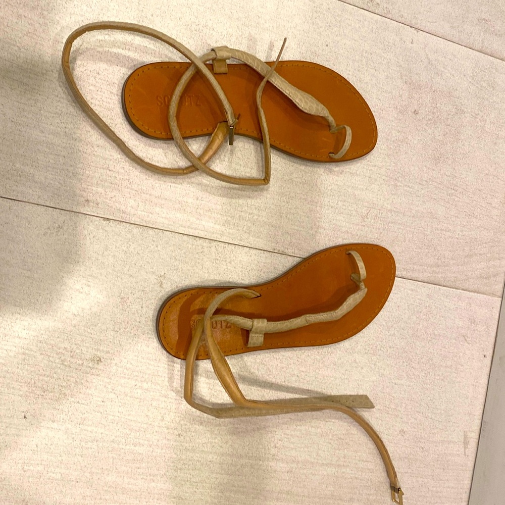 Schultz snake detail sandal